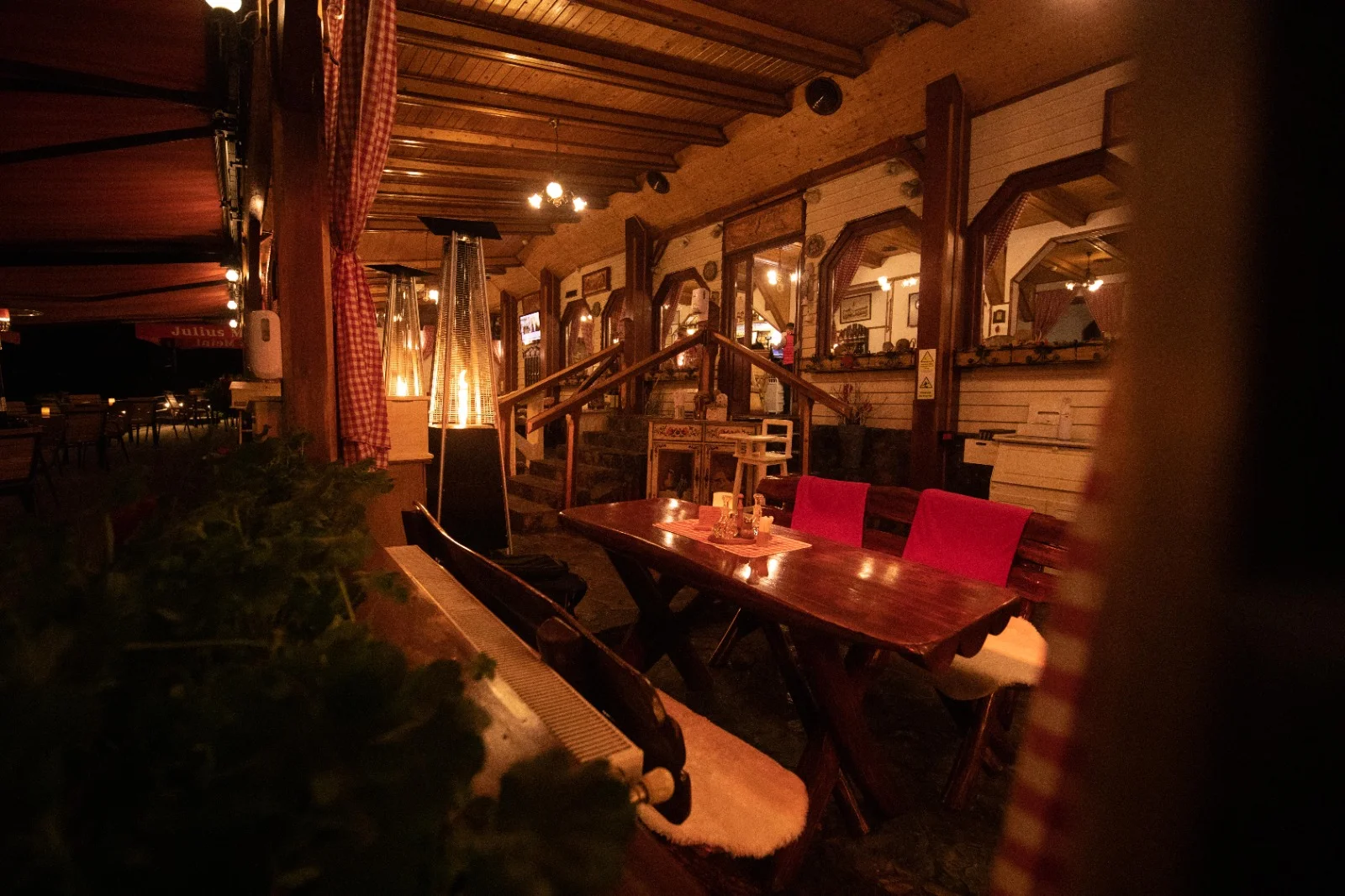 Interior panoramic